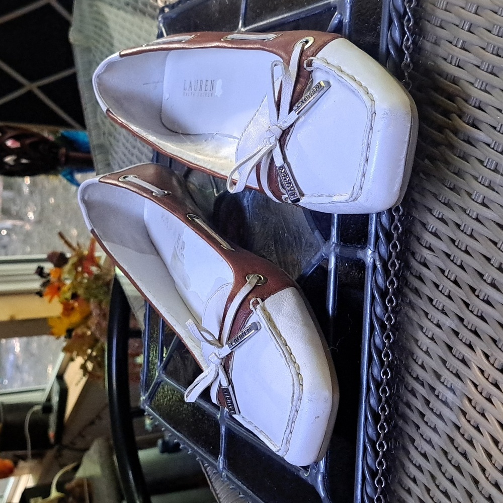 Ralph Lauren Women's Leather Loafers - Cream and Brown Size 9 Medium - Picture 15 of 15